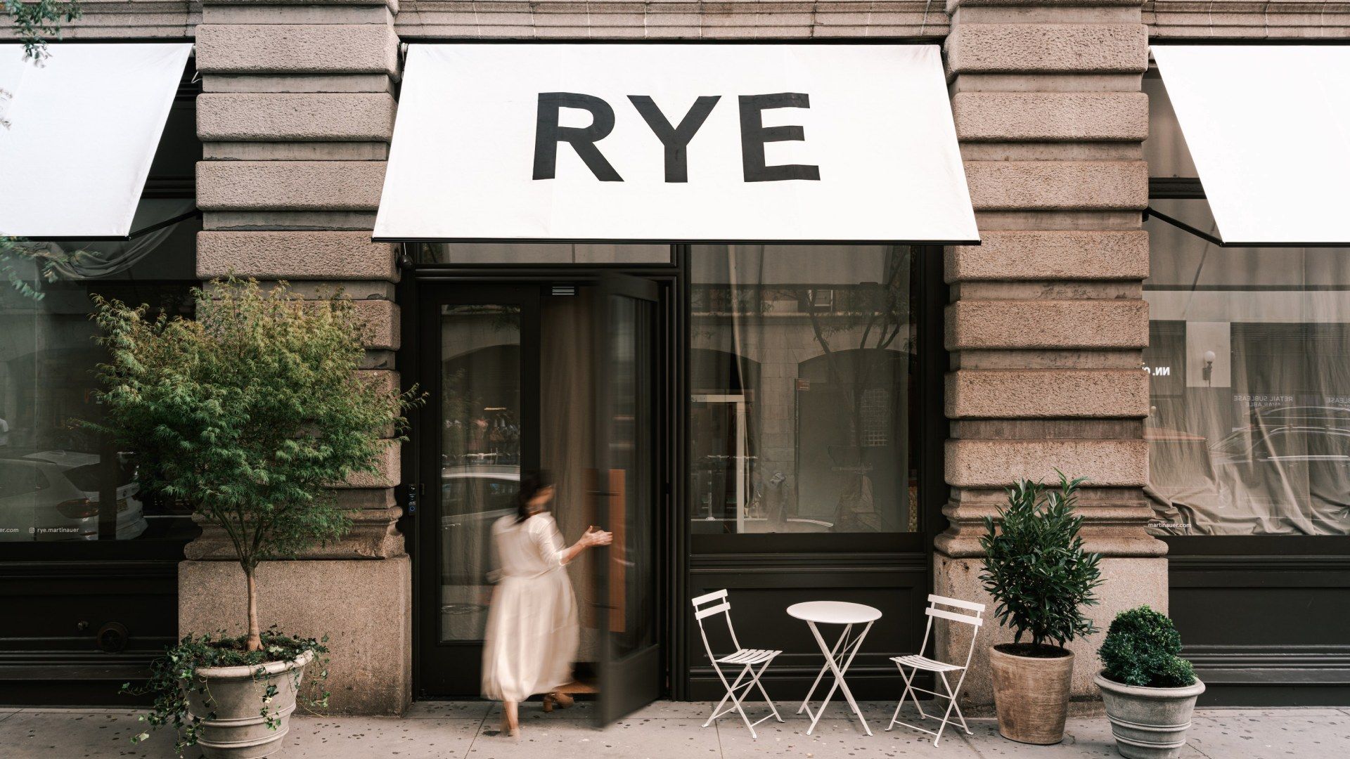 Storefront photography for RYE by Martin Auer featuring the Lafayette Street bakery in New York by TRUFFL branding agency